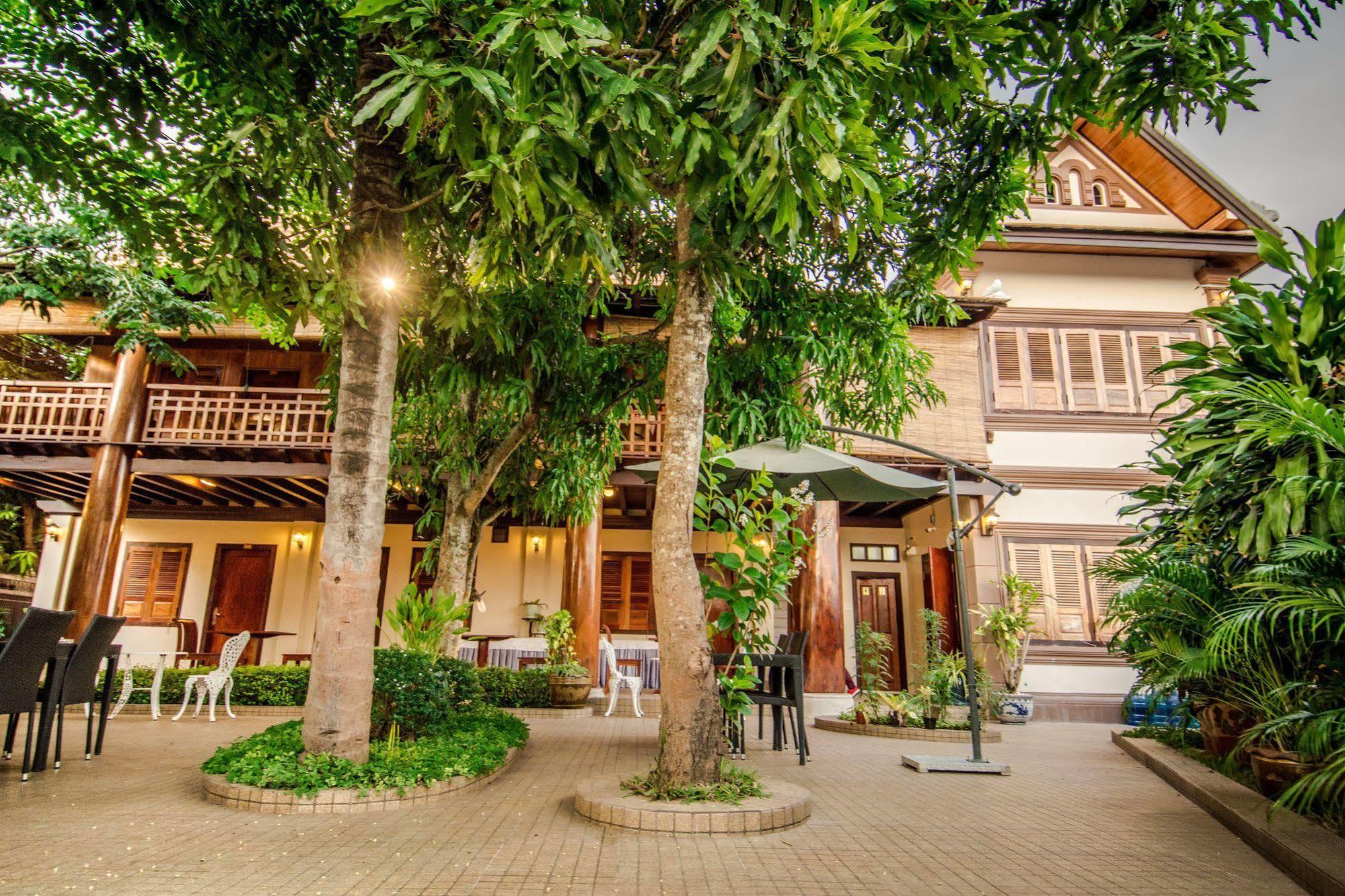 Villa Ang Thong Luang Prabang Buitenkant foto